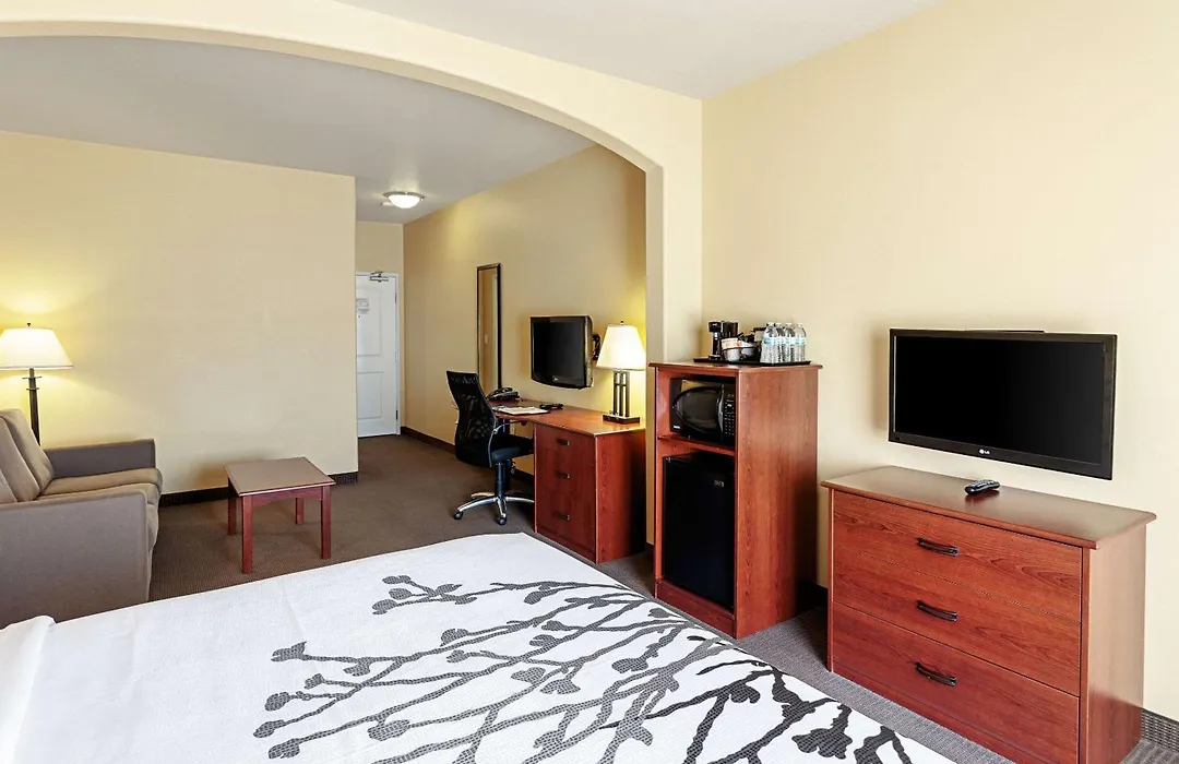 Sleep Inn & Suites Tyler South-1