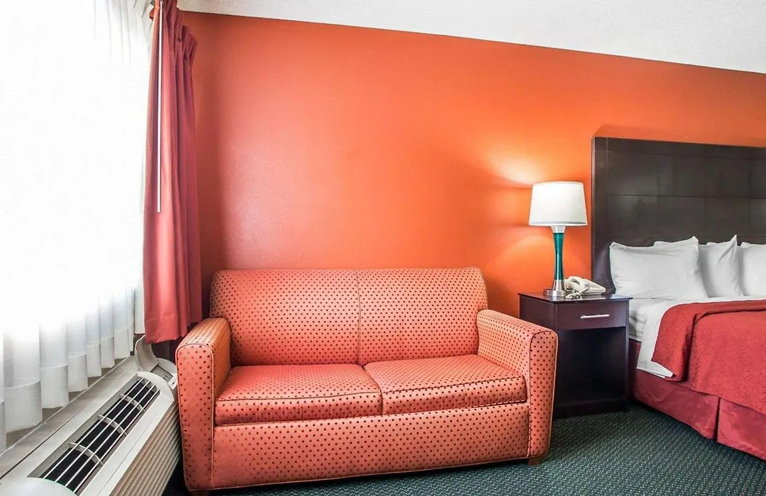 Quality Inn Morton At I-74-1