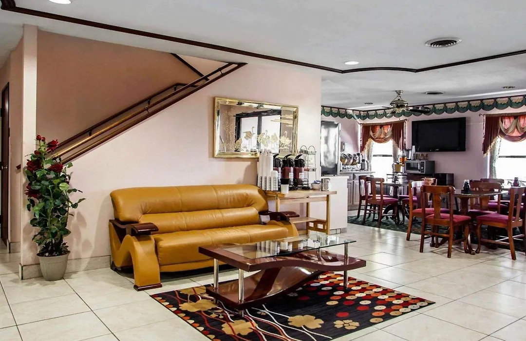 Quality Inn Arcola-1
