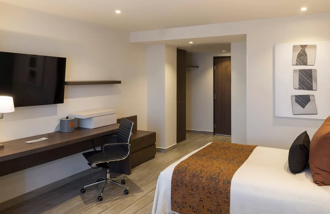 Real Inn Celaya-1