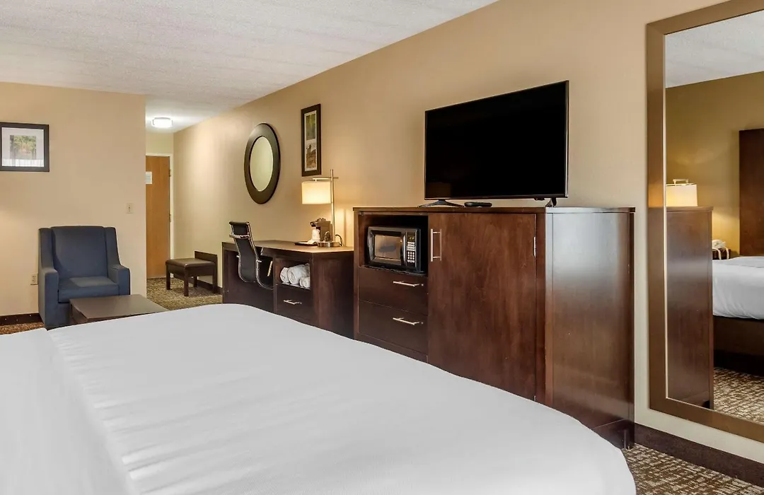 Comfort Inn Paducah I-24-1