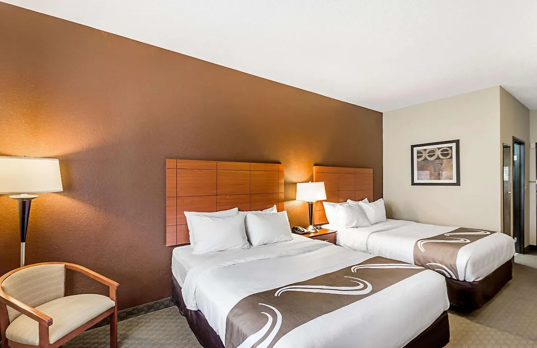 Quality Inn Sheboygan North I-43-1