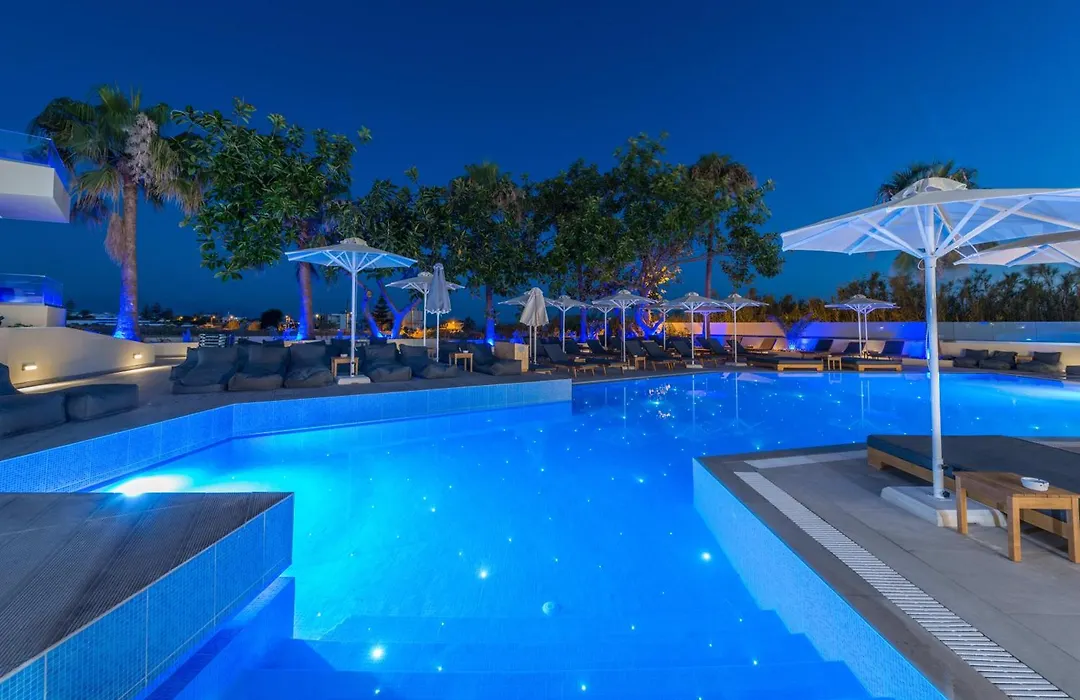 Imperial Palace Adults Only-1