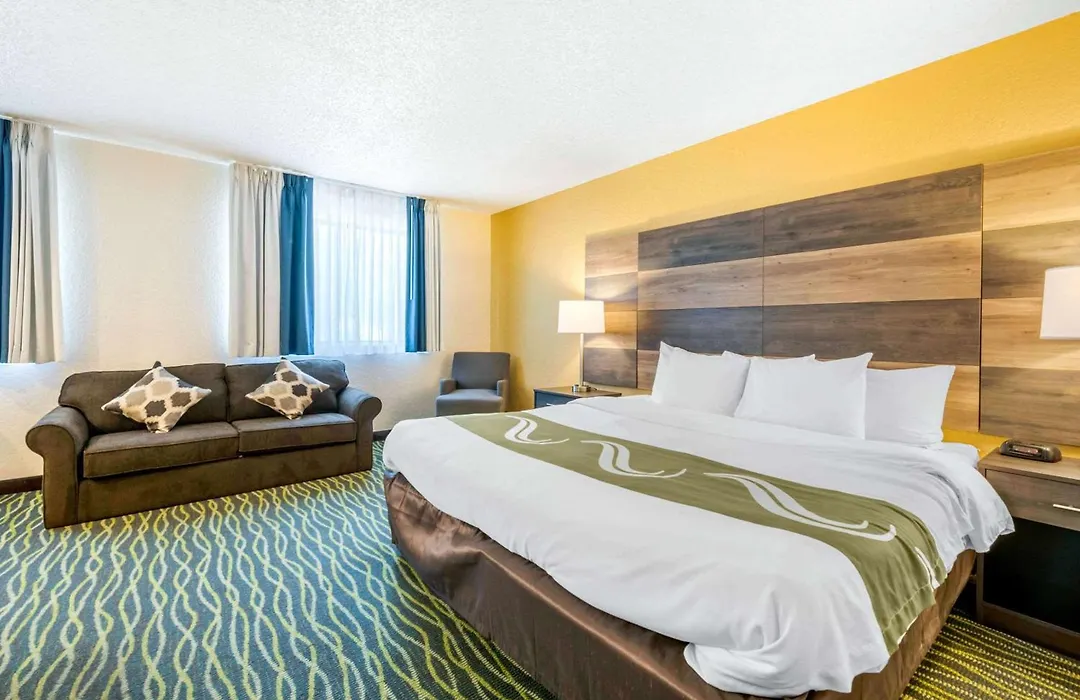 Quality Inn & Suites Leesburg Chain Of Lakes-1