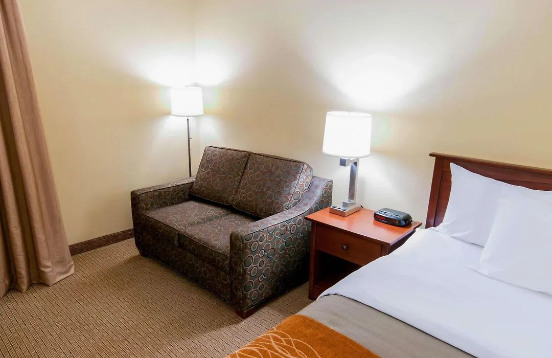 Comfort Inn New Holland Amish Country-1