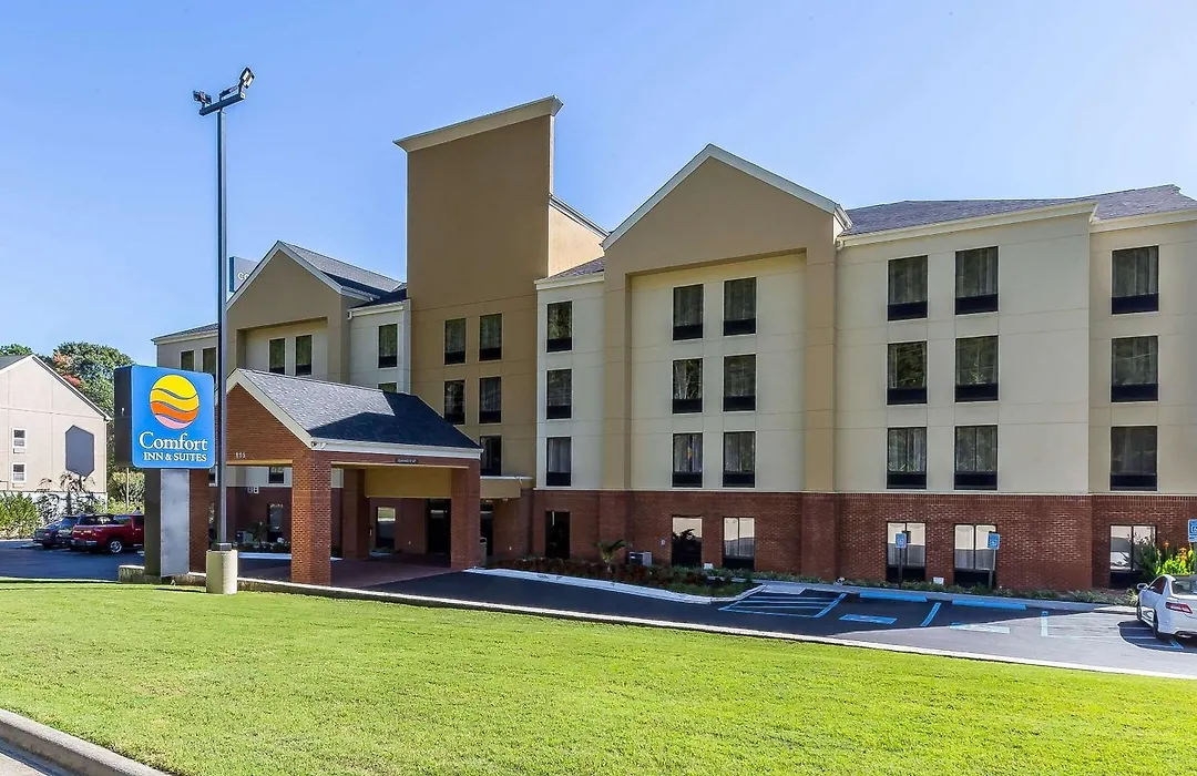 Comfort Inn & Suites Dalton West-1