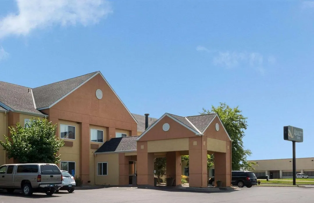 Quality Inn Lakeville North-1