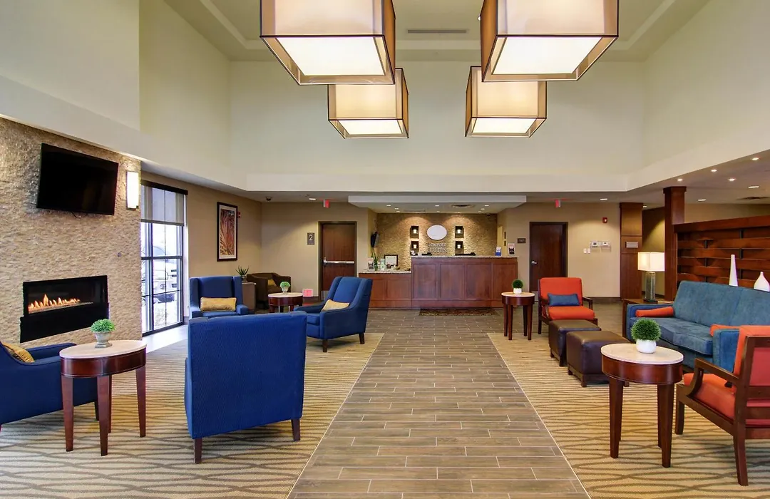 Comfort Suites Carlsbad-1