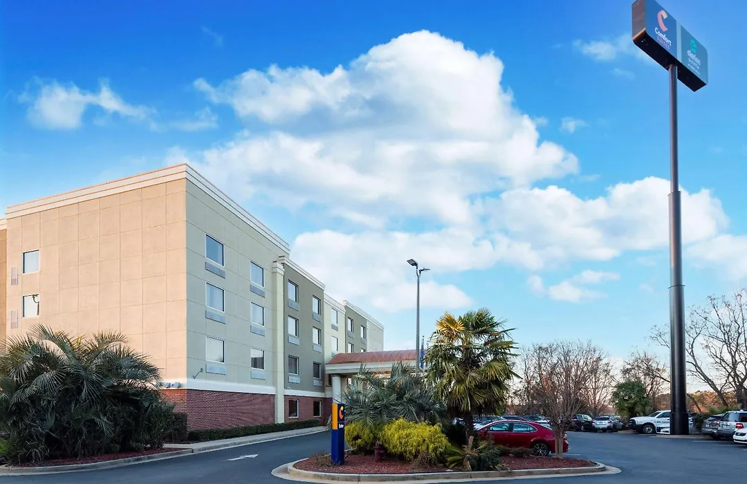 Comfort Suites Forsyth Near I-75-1
