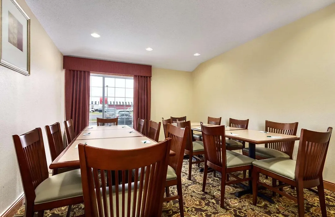 Country Inn & Suites By Radisson, Marion, Oh-1