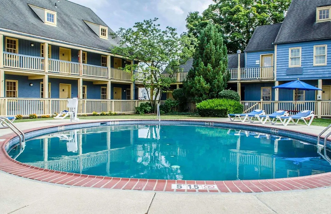 Clarion Inn Strasburg - Lancaster-1