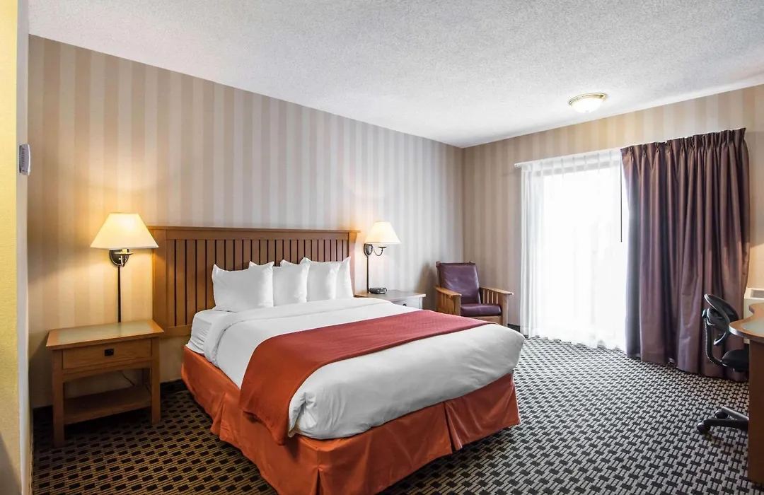 Quality Hotel-1