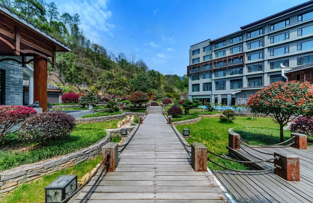 Howard Johnson Neodalle Resort Zhangjiajie-1