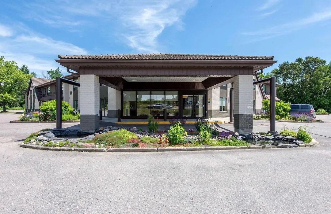 Comfort Inn-1