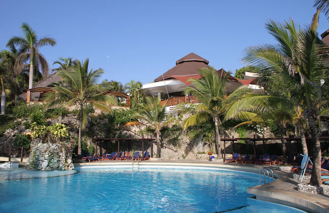 Leopard Beach Resort And Spa-1