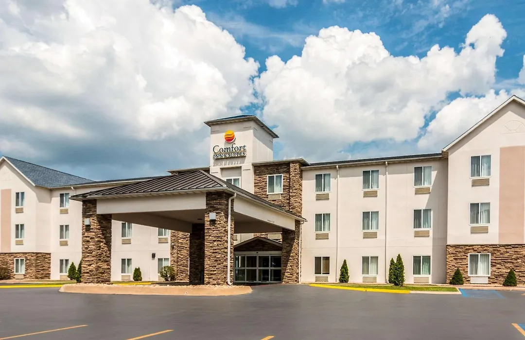 Comfort Inn & Suites - Hannibal-1