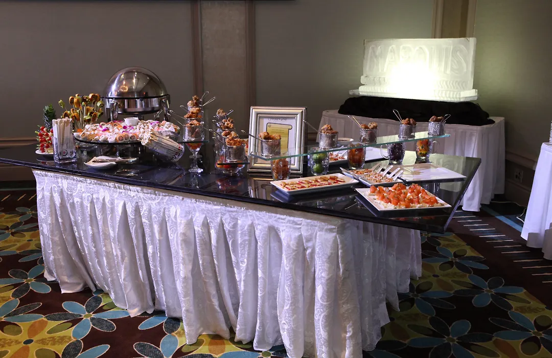 Doubletree By Hilton Pointe Claire Montreal Airport West-1