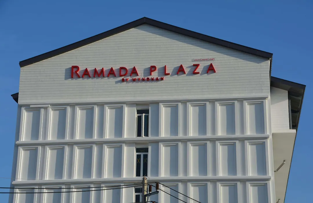 Ramada Plaza By Wyndham Chao Fah Phuket-1