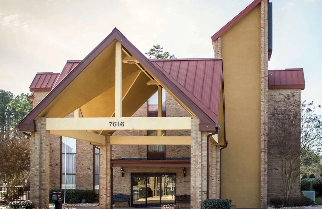Comfort Inn & Suites Fuquay Varina-1