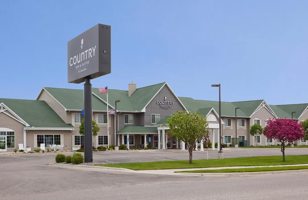 Country Inn & Suites By Radisson, Willmar, Mn-1