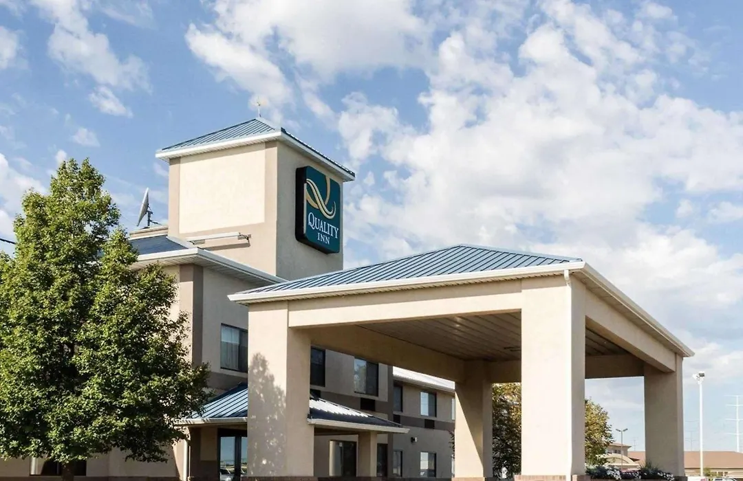 Quality Inn Brandon - Sioux Falls-1