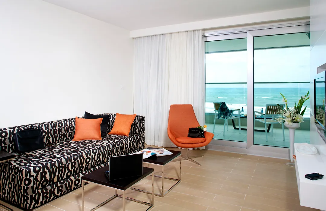 West All Suites Hotel Ashdod-1
