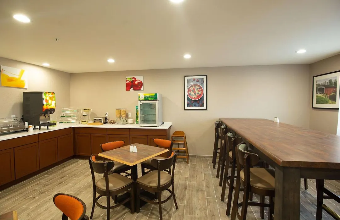 Quality Inn & Suites Hammond Near I-8090-1