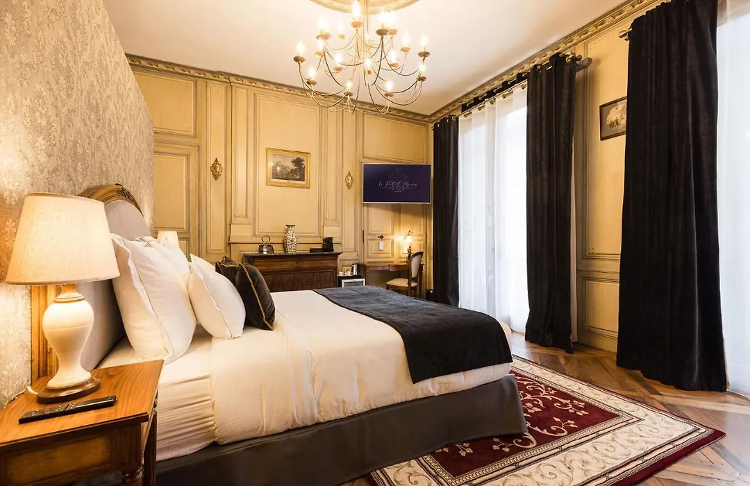 Le Petit Manoir-1