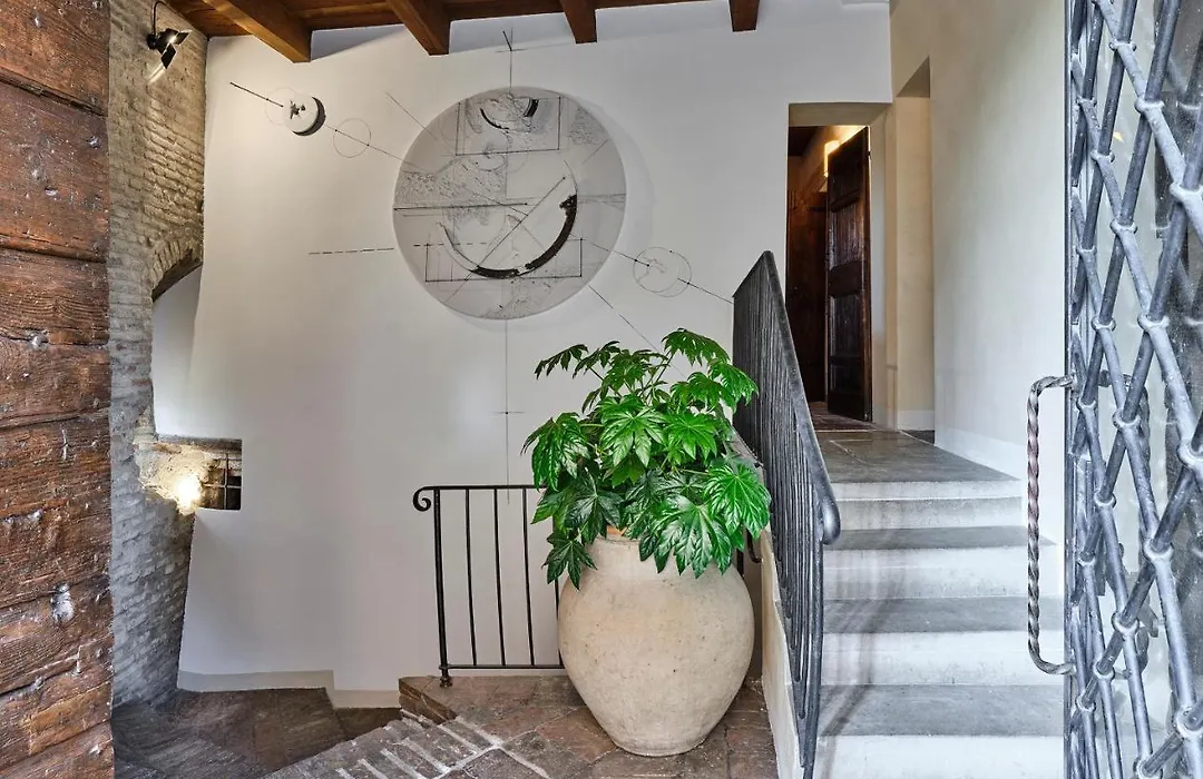 Palazzo Viviani - Castello di Montegridolfo-1