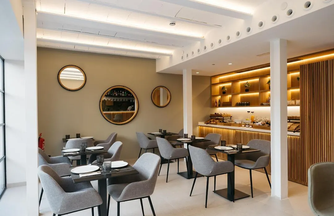 Boutique Hotel Petit Montision-1