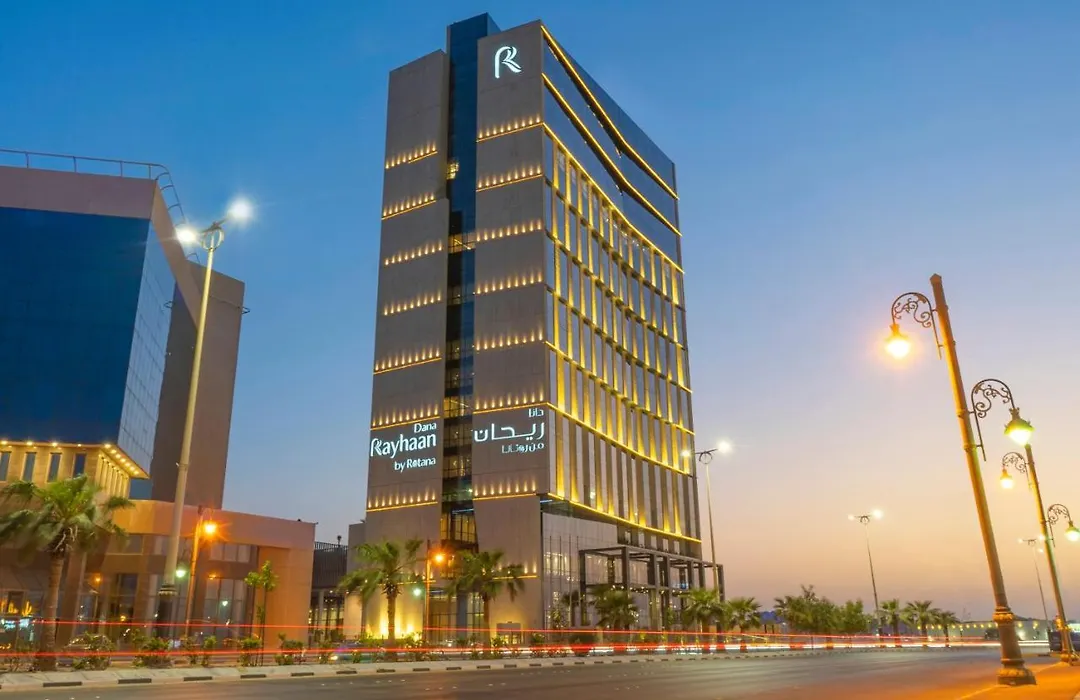Rotana Corniche-1