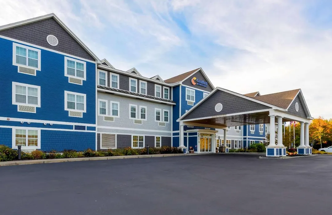 Comfort Inn & Suites Wilton-1
