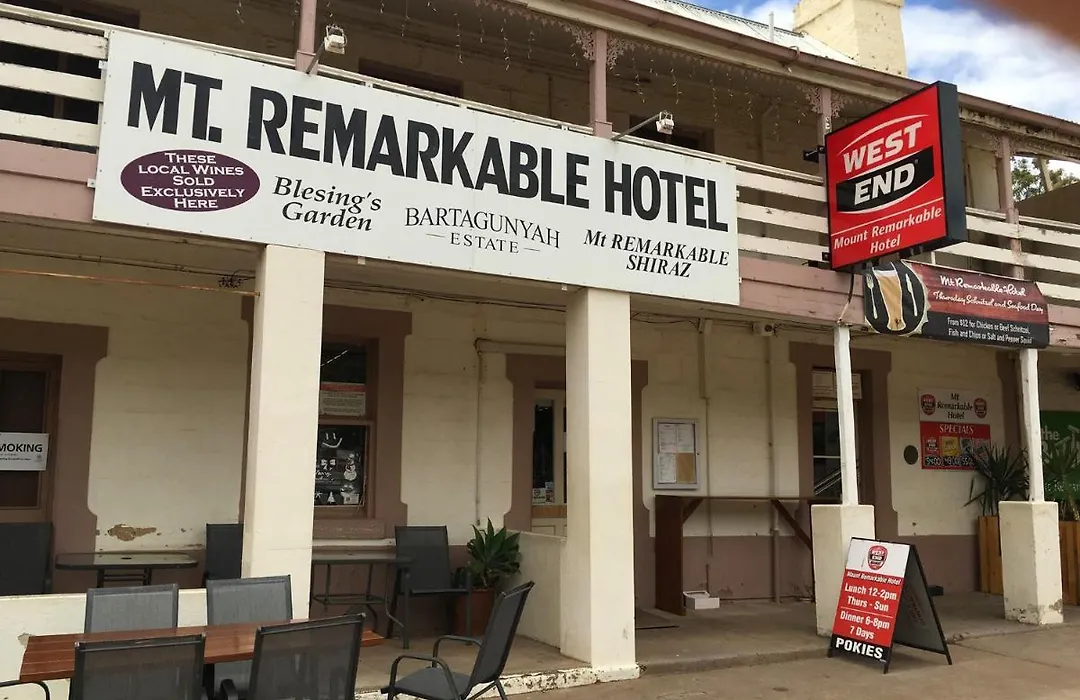 Mt. Remarkable Hotel Motel-1