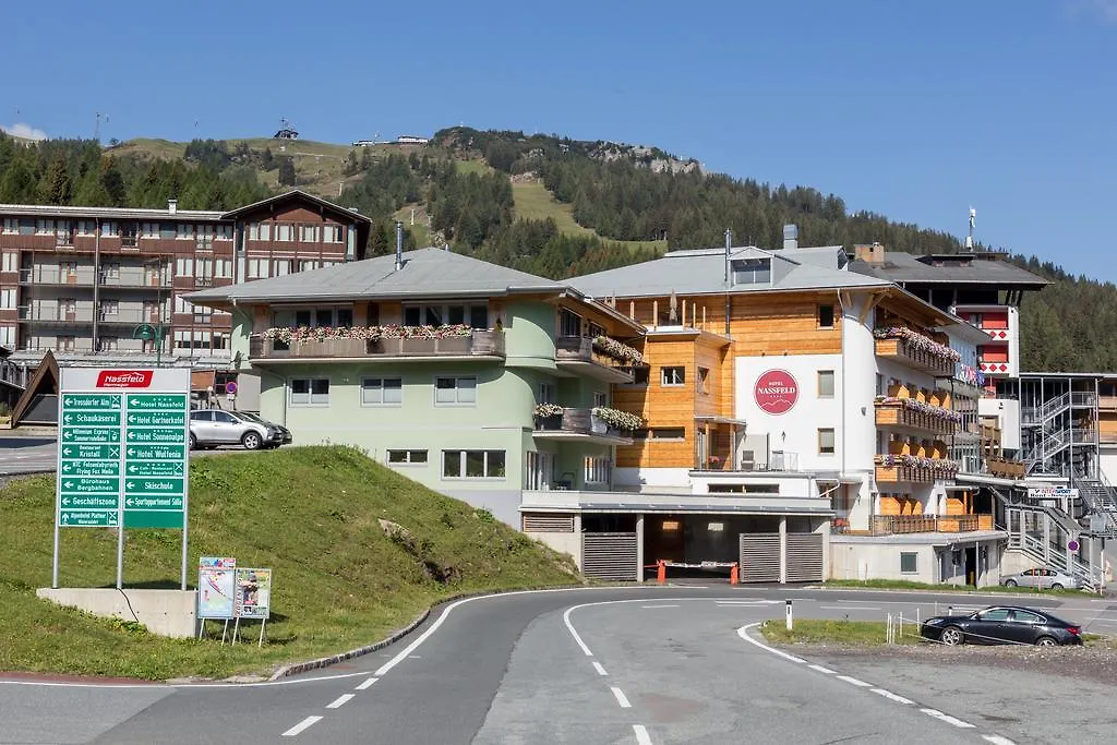 Hotel Nassfeld-1