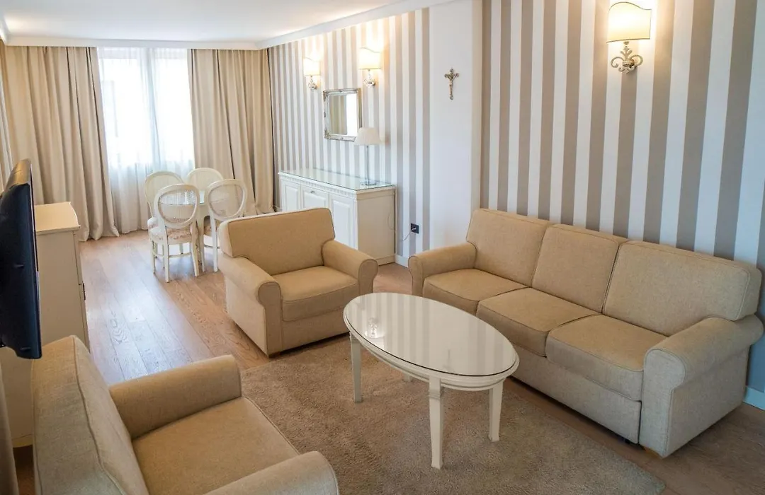 Hotel Grace-1
