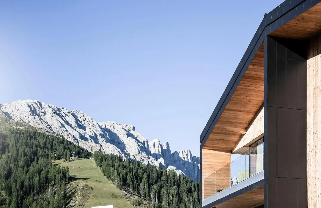 Sport Hotel Passo Carezza-1