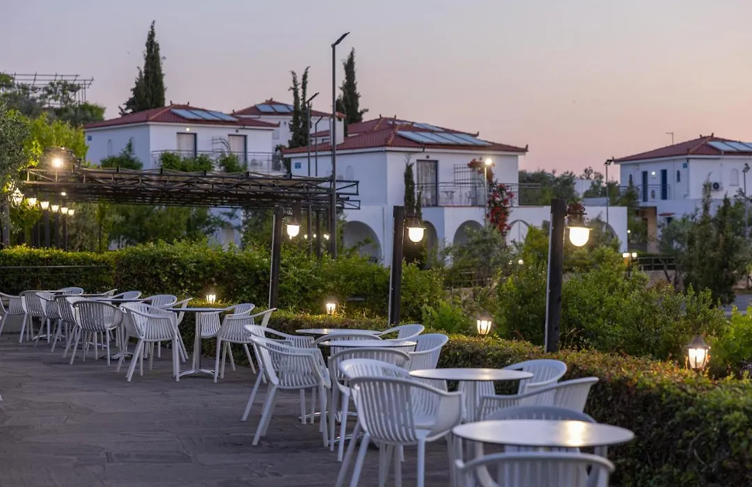 Sunrise Village Beach Hotel-1