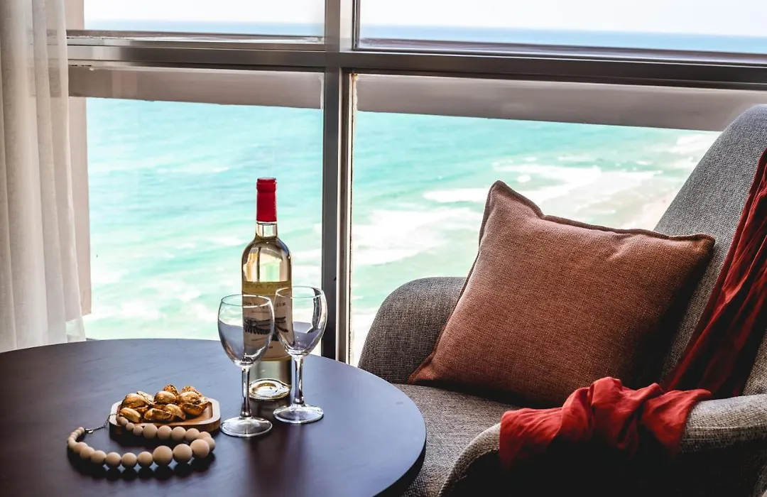 The Seasons Hotel -Studio & Suite-1