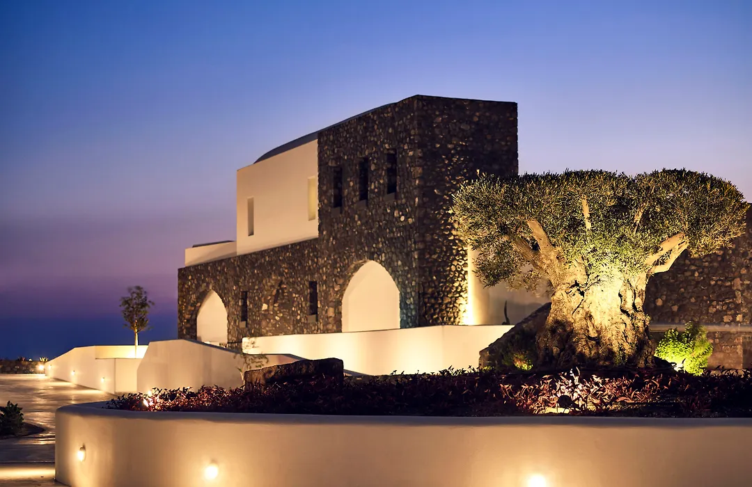 Santo Pure Oia Suites & Villas-1