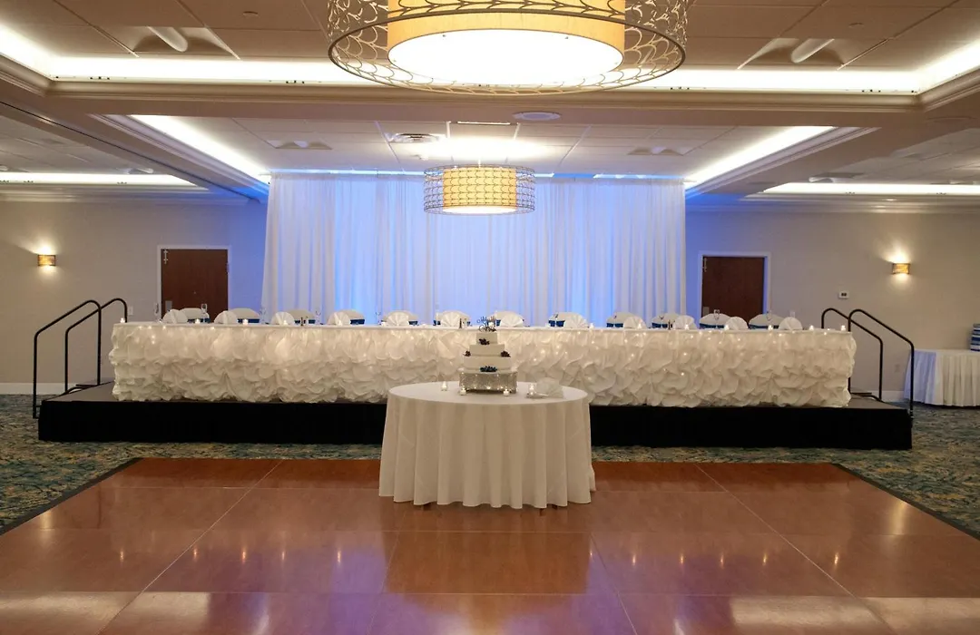 Crowne Plaza Hotel And Suites Pittsburgh South By Ihg-1