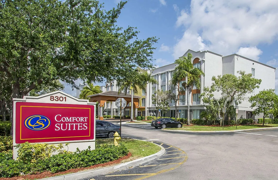 Comfort Suites Tamarac Sawgrass-1