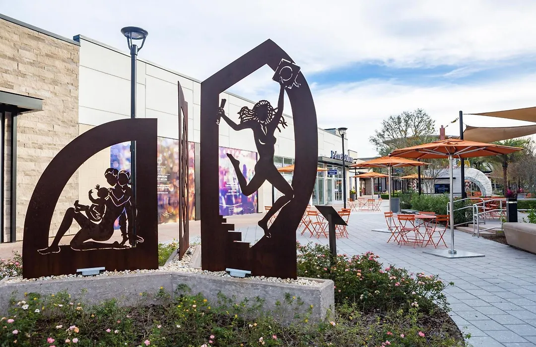 Hotel Indigo Gainesville-Celebration Pointe By Ihg-1