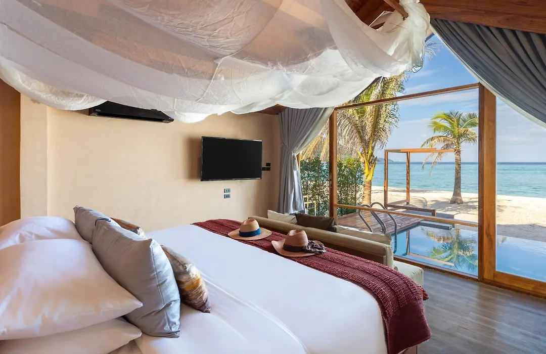 Irene Pool Villa Resort, Koh Lipe-1