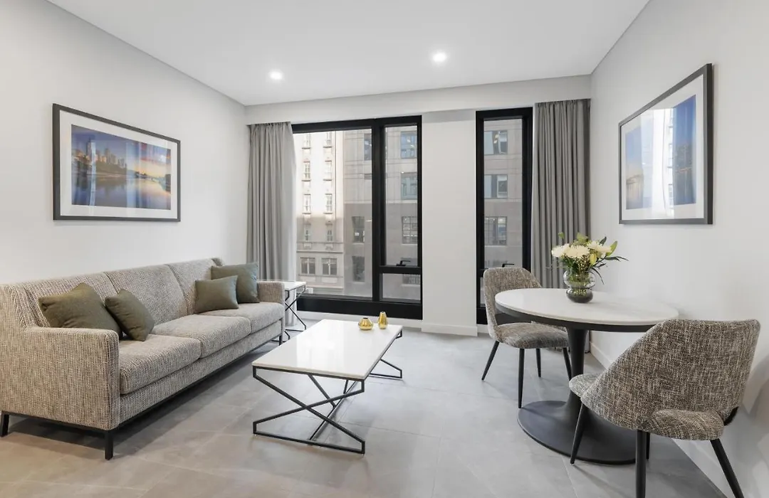 Meriton Suites Melbourne-1