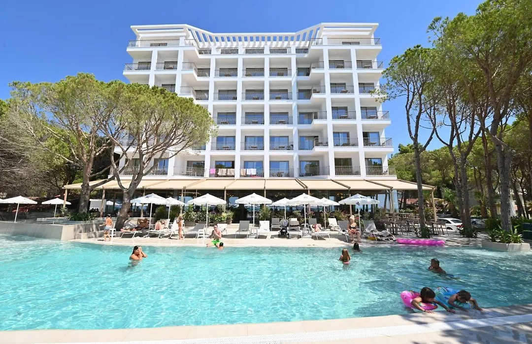 Fllad Resort & Spa Durres-1