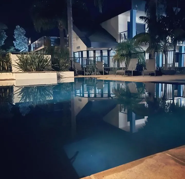Nautilus Hamptons Style Luxury Beach Apartment Merimbula-1