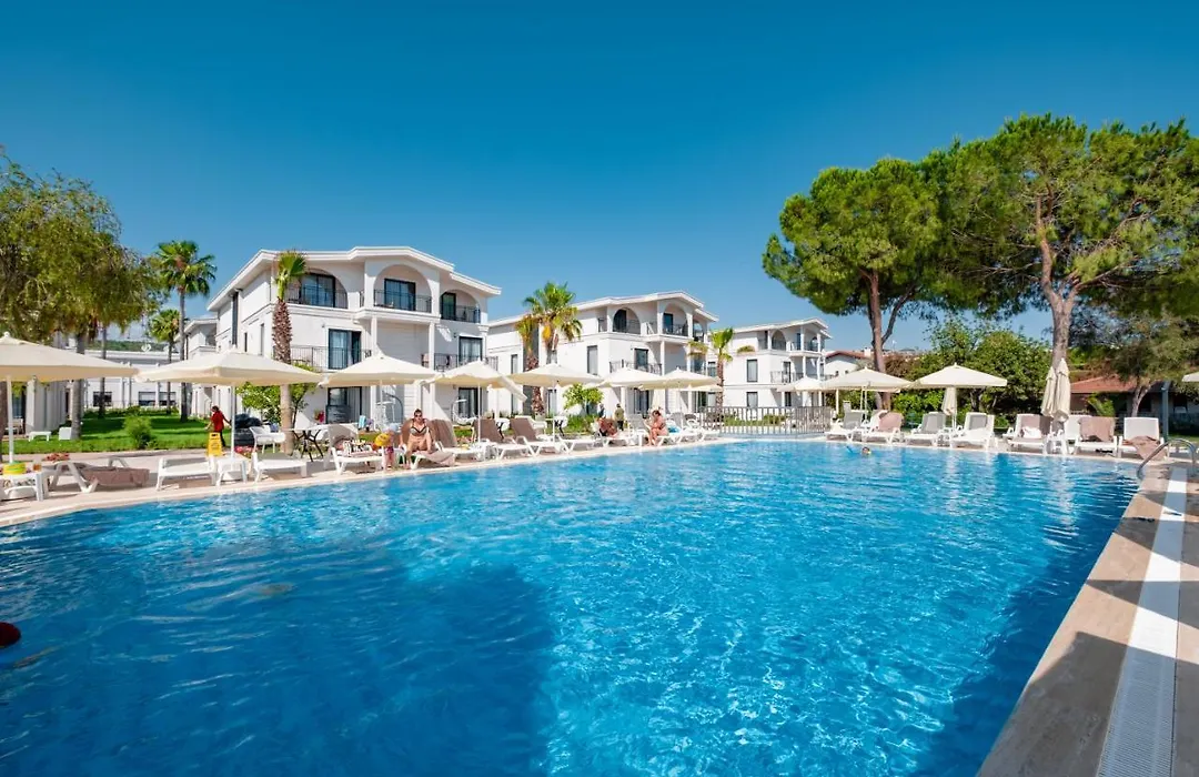 La Benata Beach Hotel-1