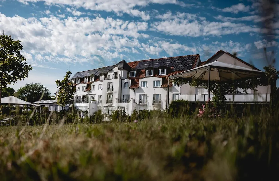 Landhotel Rügheim-1