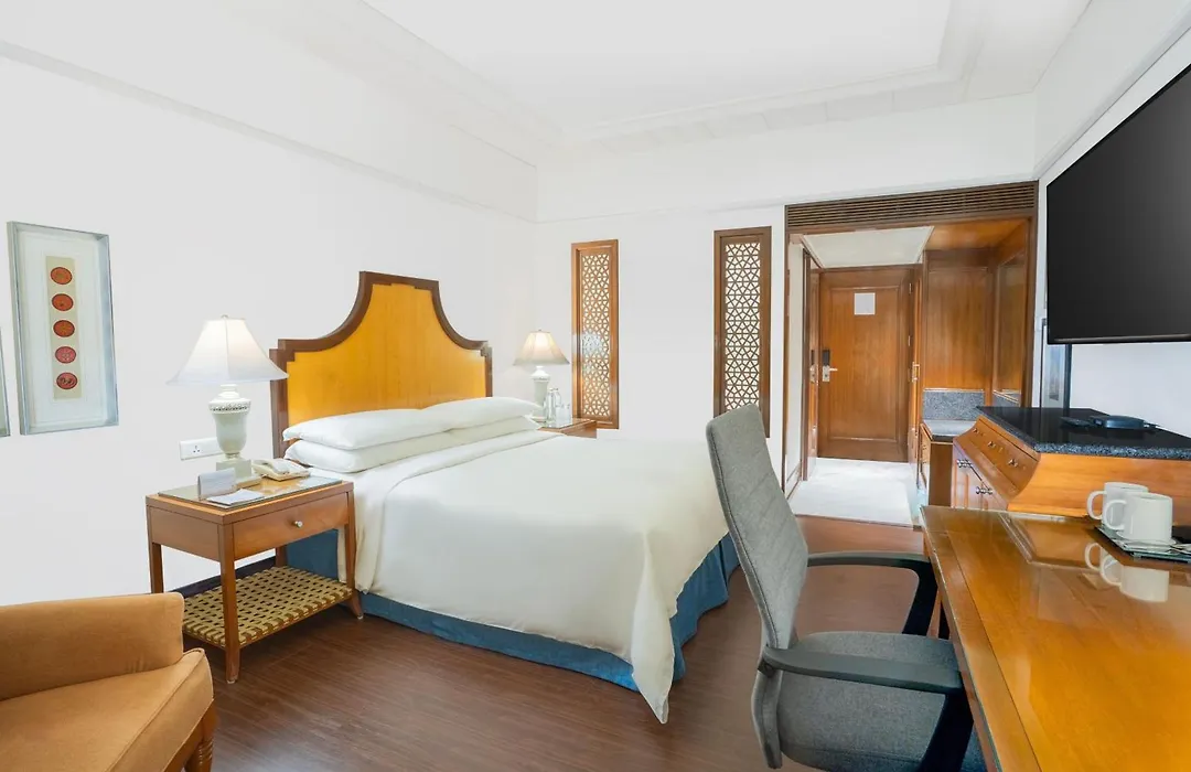 Hyderabad Marriott Hotel & Convention Centre-1