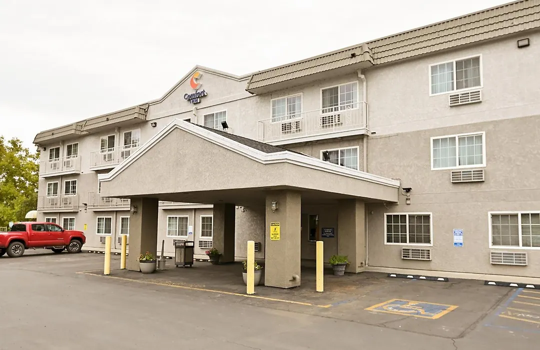 Comfort Inn Yreka I-5-1